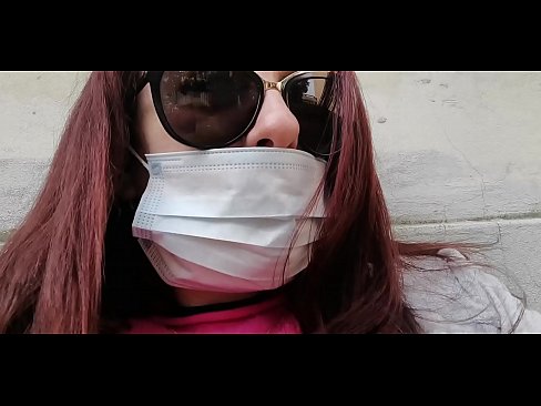❤️ Nicoletta analipiza kisasi kwa jirani yake na kukojoa kwenye karakana yake (Karantini Maalum ya Covid19 ya Italia) Ponografia yenye ubora ❌️