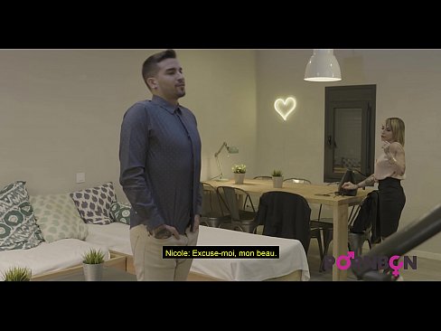 ❤️ PORNBCN 4K Mwanamke mmoja aliyekomaa na matiti makubwa anataka kunyofolewa mkundu kijana gigolo mwenye dick kubwa blowjob amortist kazi ngumu ya mikono kazi ya mbwa style pussy lick orgasm French subtitles Ponografia yenye ubora ❌️